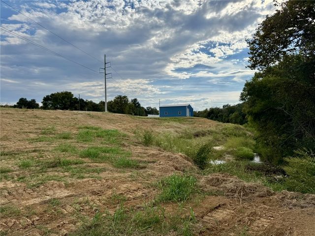 967 Little Mississippi Cemetery County Road, Franklin, TX 77856