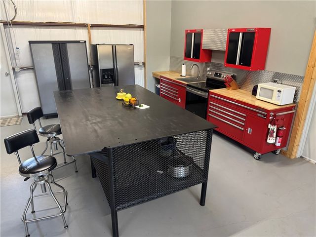 967 Little Mississippi Cemetery County Road, Franklin, TX 77856