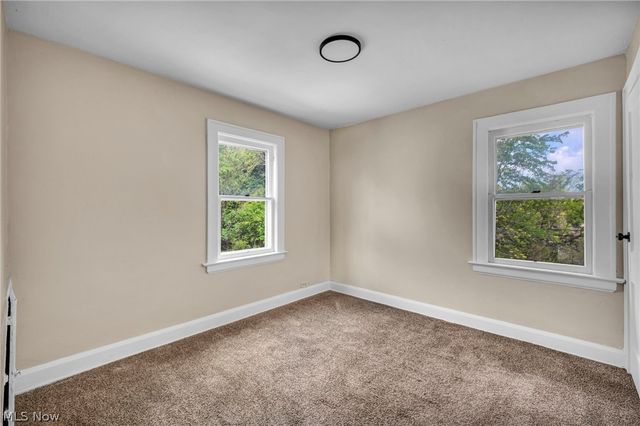 3333 Beechwood Avenue, Cleveland Heights, OH 44118