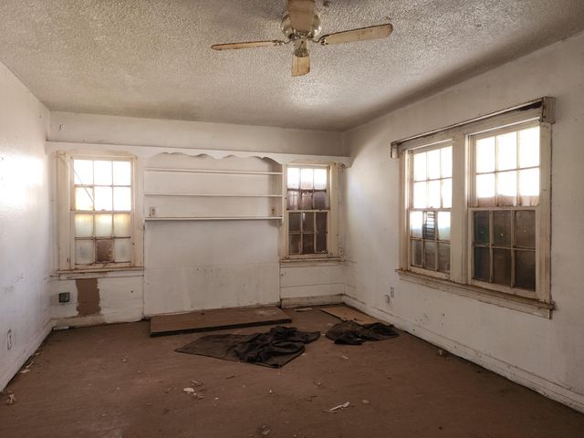 1917 22nd Street, Lubbock, TX 79411