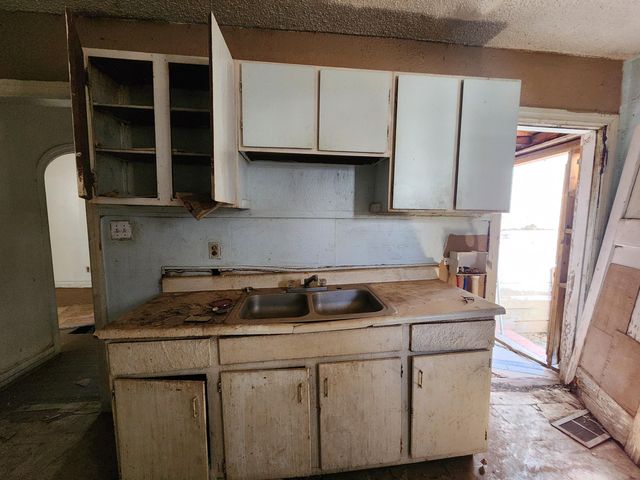 1917 22nd Street, Lubbock, TX 79411