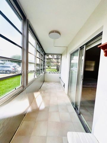 316 N Camden N 316, West Palm Beach, FL 33417
