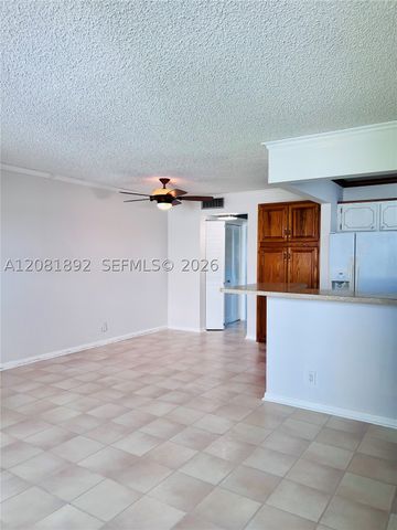 316 N Camden N 316, West Palm Beach, FL 33417