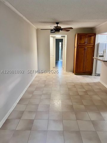 316 N Camden N 316, West Palm Beach, FL 33417