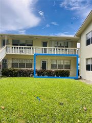 316 N Camden N 316, West Palm Beach, FL 33417