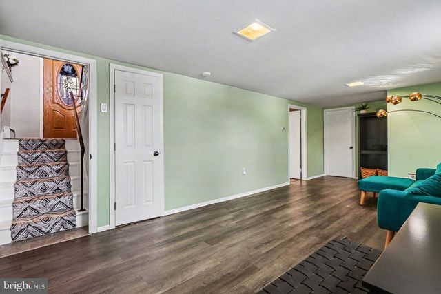 9 FAYE RD, Middletown, PA 17057