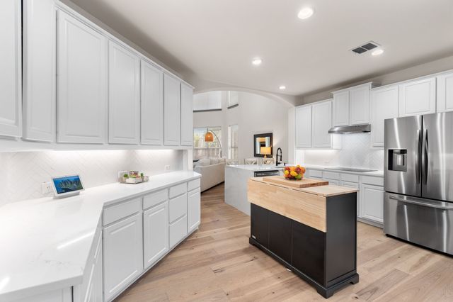 9325 Daystar Drive, Plano, TX 75025