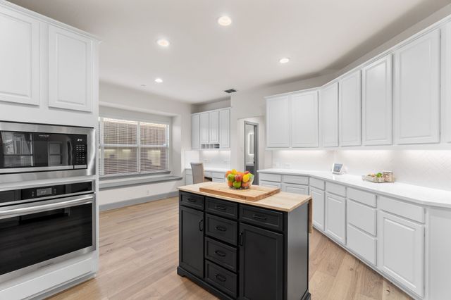 9325 Daystar Drive, Plano, TX 75025