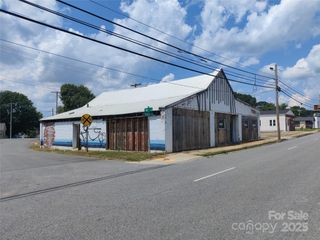 2004 E Ozark Avenue, Gastonia, NC 28054
