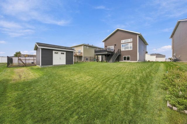 781 Albert Drive W, West Fargo, ND 58078