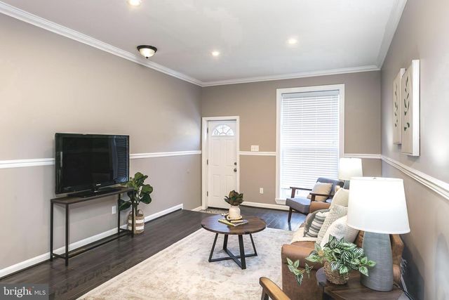 5 N EAST AVE, Baltimore, MD 21224