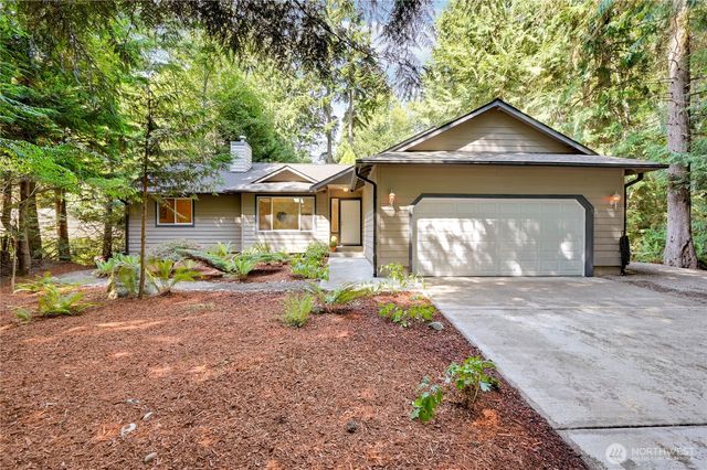 33 Barque Lane, Port Ludlow, WA 98365