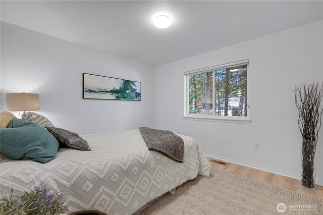 33 Barque Lane, Port Ludlow, WA 98365