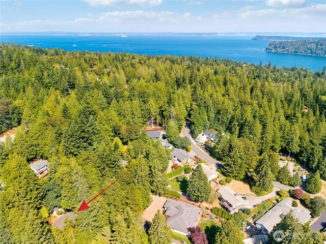 33 Barque Lane, Port Ludlow, WA 98365