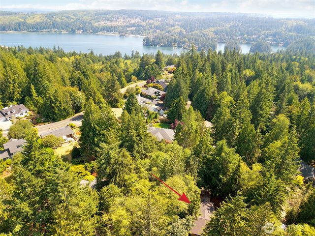 33 Barque Lane, Port Ludlow, WA 98365