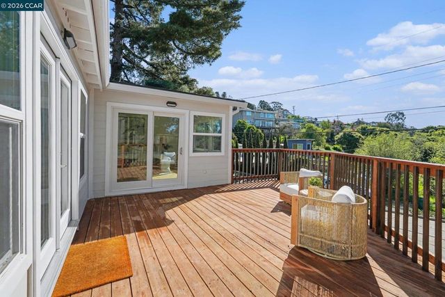 6101 N Arlington Blvd, San Pablo, CA 94806