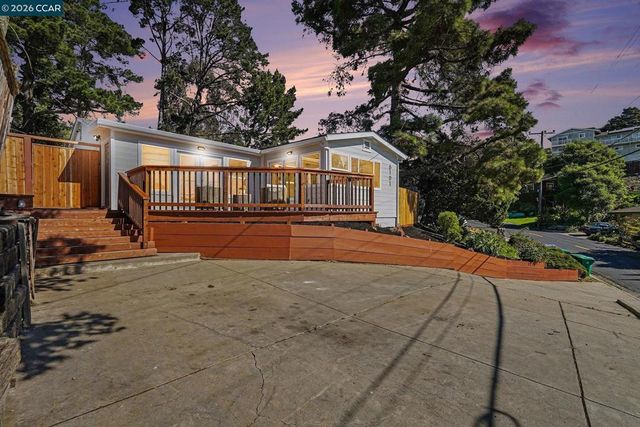 6101 N Arlington Blvd, San Pablo, CA 94806