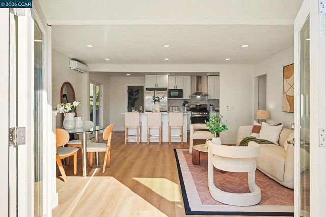 6101 N Arlington Blvd, San Pablo, CA 94806