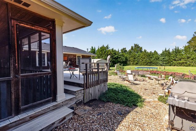 2030 NW Lower Silver Lake RD, Topeka, KS 66618