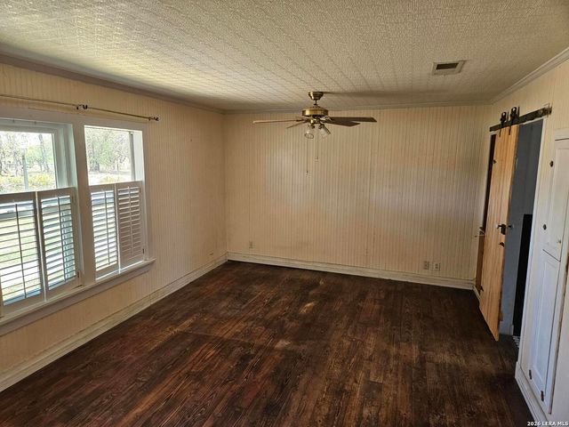 4821 Fm 467, Seguin, TX 78155