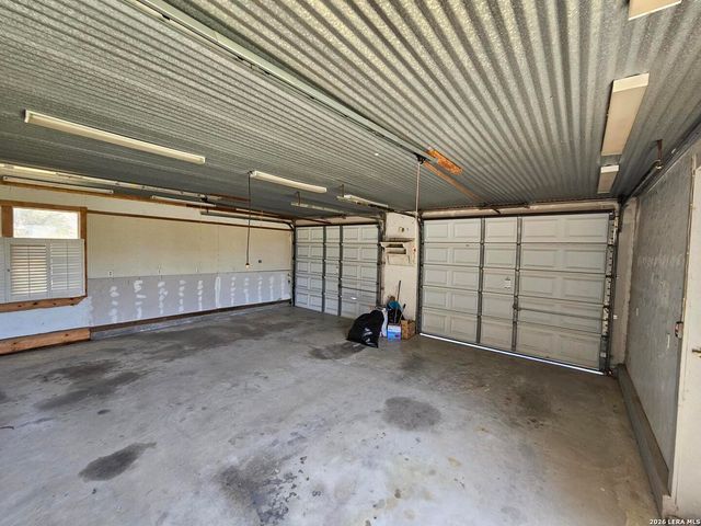 4821 Fm 467, Seguin, TX 78155