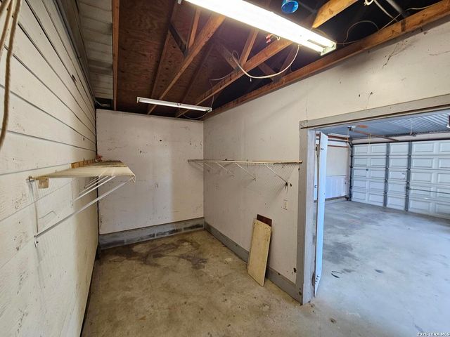 4821 Fm 467, Seguin, TX 78155