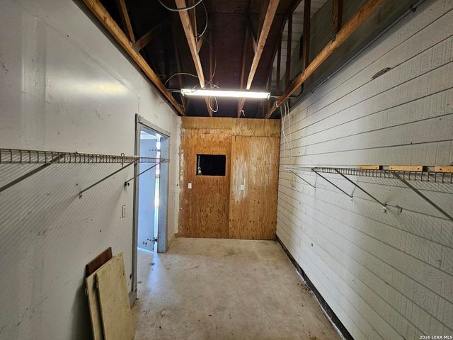 4821 Fm 467, Seguin, TX 78155