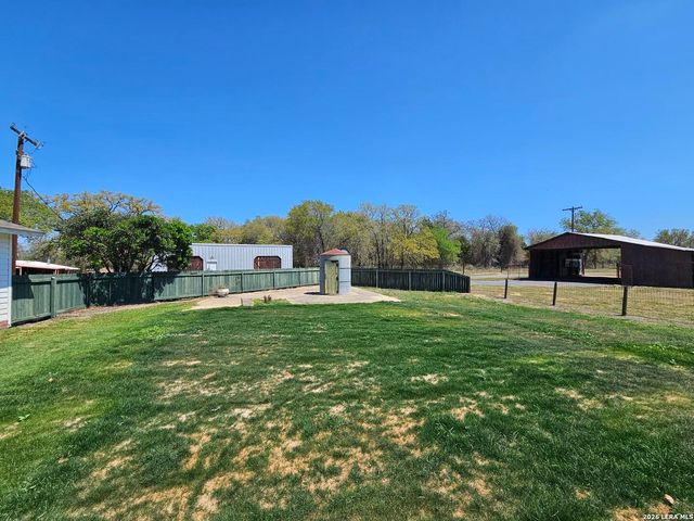 4821 Fm 467, Seguin, TX 78155