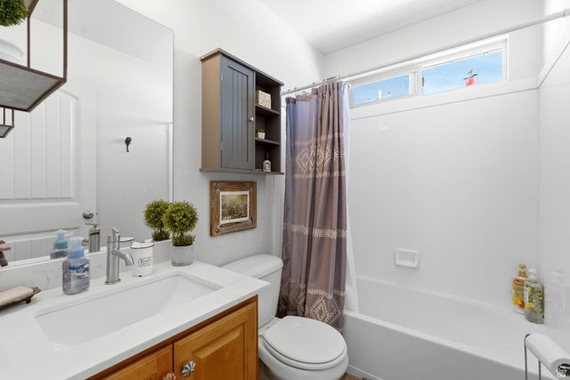 1780 W MAPLE ST, Mapleton, UT 84664