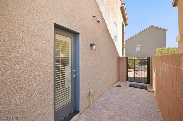 5908 Iris Vineyards Avenue, Las Vegas, NV 89141