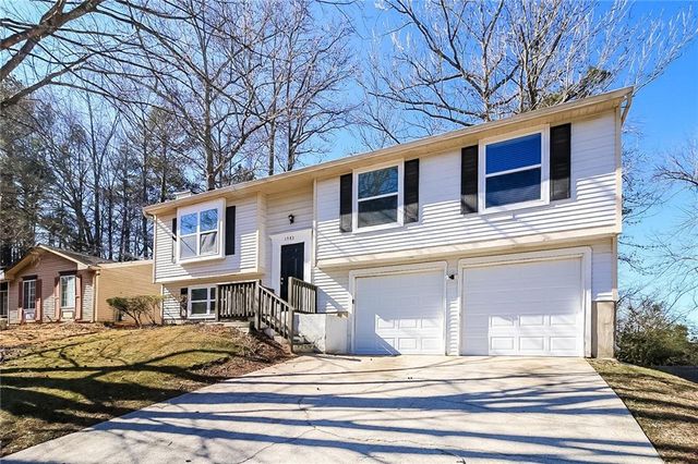 1983 Northerly Way, Stone Mountain, GA 30088