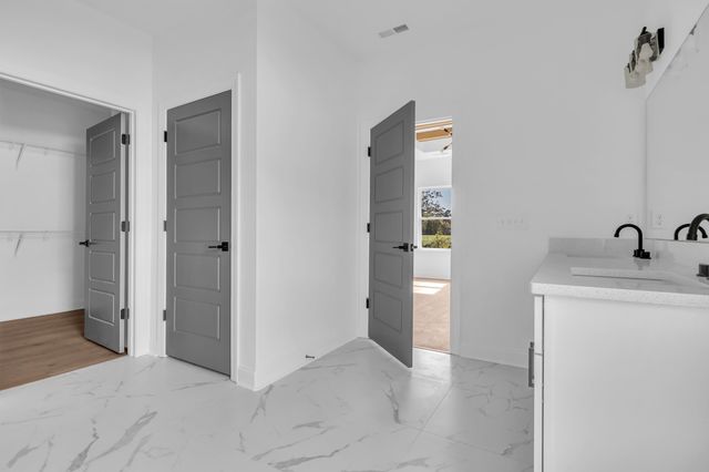 608 Carter Reid Ct., Longs, SC 29568
