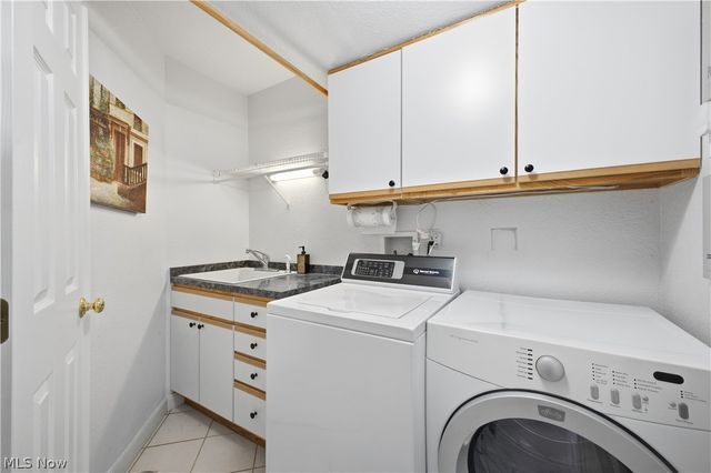 424 N Bayshore Drive 3, Columbiana, OH 44408