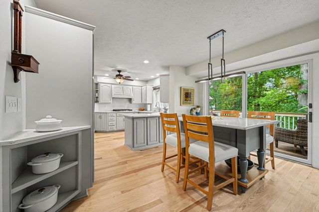 185 Amhurst Place, Valparaiso, IN 46385