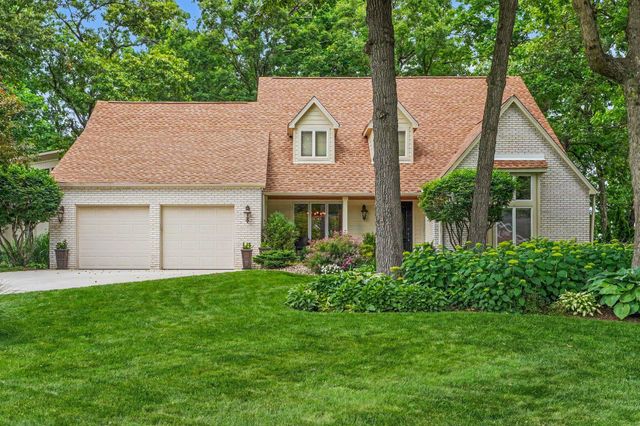 185 Amhurst Place, Valparaiso, IN 46385