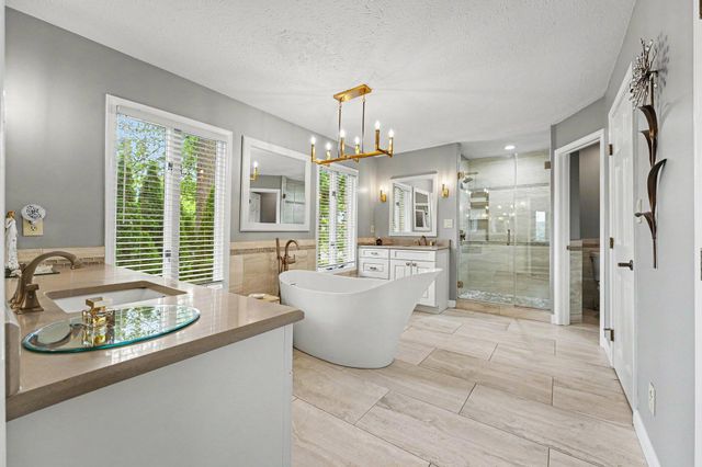 185 Amhurst Place, Valparaiso, IN 46385