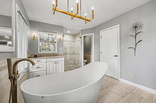 185 Amhurst Place, Valparaiso, IN 46385