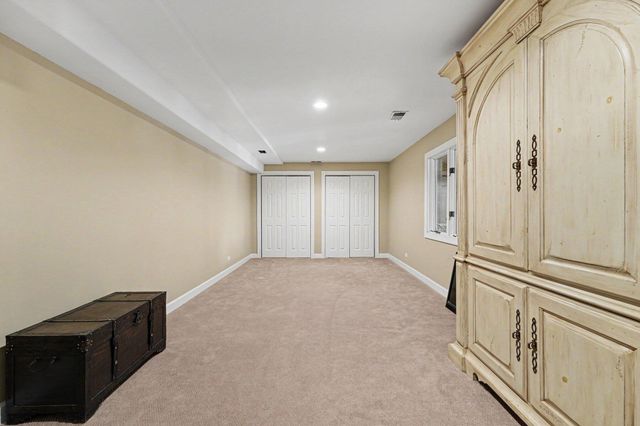 185 Amhurst Place, Valparaiso, IN 46385