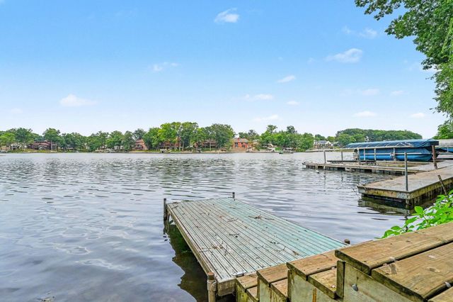 185 Amhurst Place, Valparaiso, IN 46385