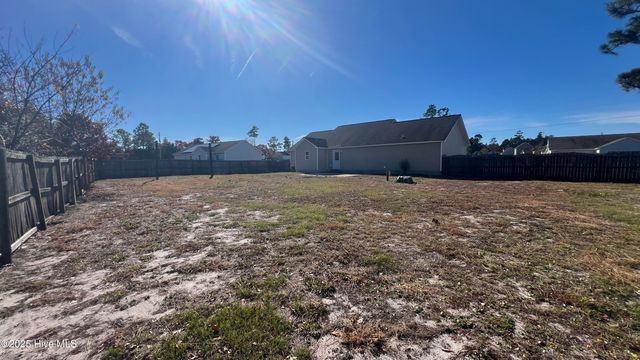 602 Parsley Drive, Hubert, NC 28539