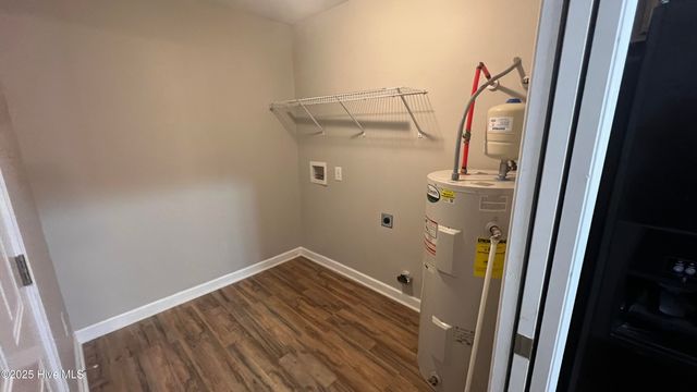 602 Parsley Drive, Hubert, NC 28539