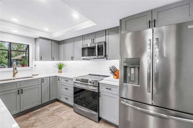 300 S FLORIDA AVENUE 400A, Tarpon Springs, FL 34689
