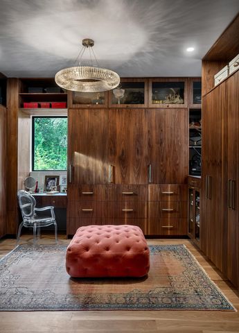 1001 Madrone RD, West Lake Hills, TX 78746