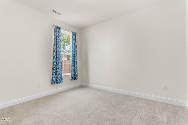 831 Royal Oak Lane, Mebane, NC 27302