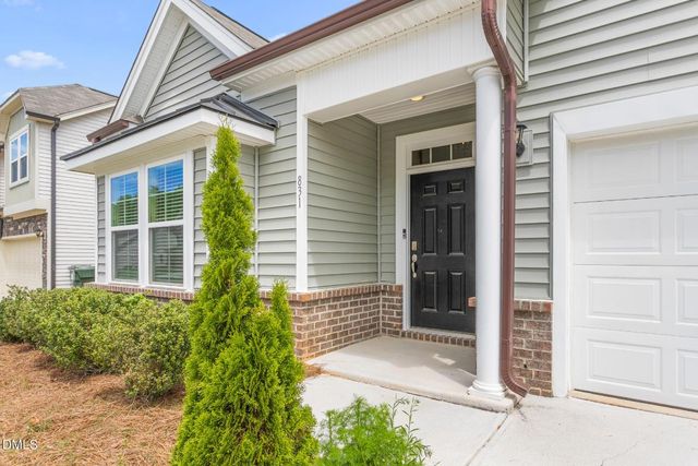 831 Royal Oak Lane, Mebane, NC 27302