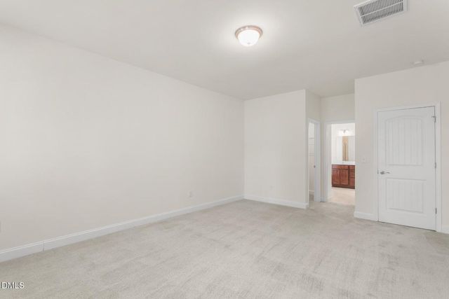 831 Royal Oak Lane, Mebane, NC 27302