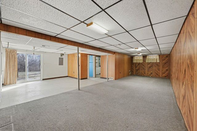 502 Larkspur Street, Ann Arbor, MI 48105