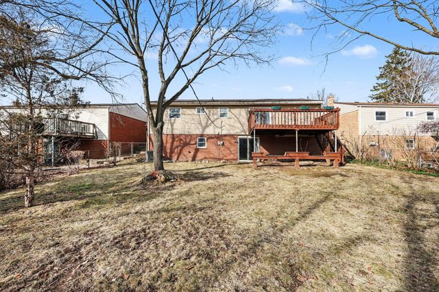 502 Larkspur Street, Ann Arbor, MI 48105