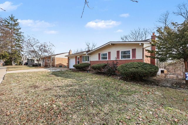 502 Larkspur Street, Ann Arbor, MI 48105