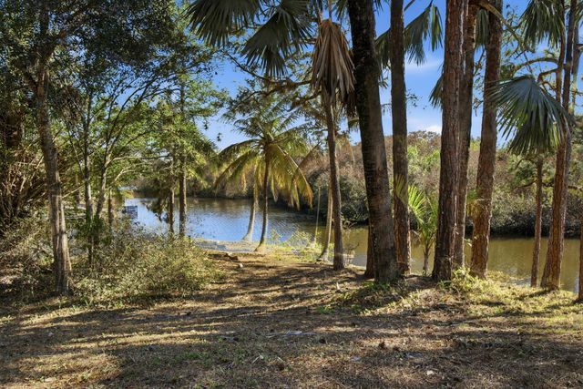 5248 SW Anhinga Avenue, Palm City, FL 34990